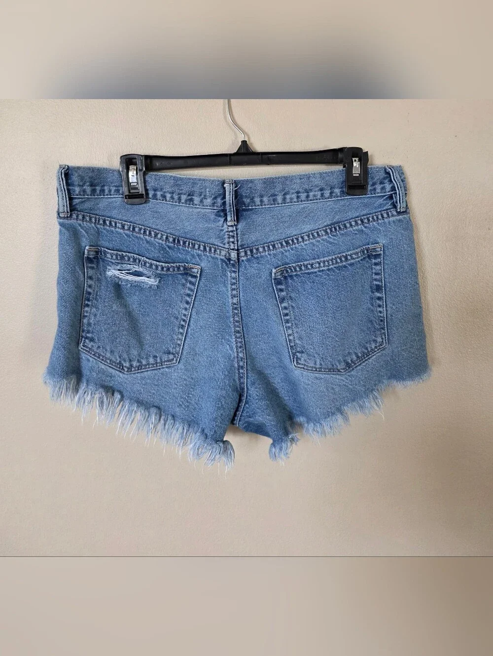 We The Free Woman's Cut Off Jean Shorts Button Fly Size 29